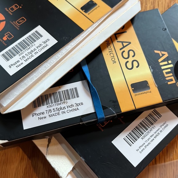 Bundle of 10 empty iPhone boxes, google Wi-Fi, screen prtcrs & Apple stickers - Picture 9 of 11